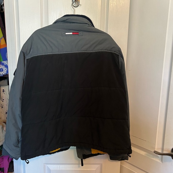 Vintage Tommy Jeans Winter Jacket - Picture 3 of 3